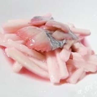 白身魚と長いもの梅酢漬け